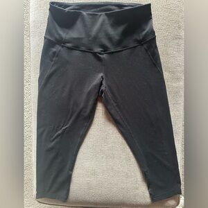 Women’s Cropped Zella Leggings